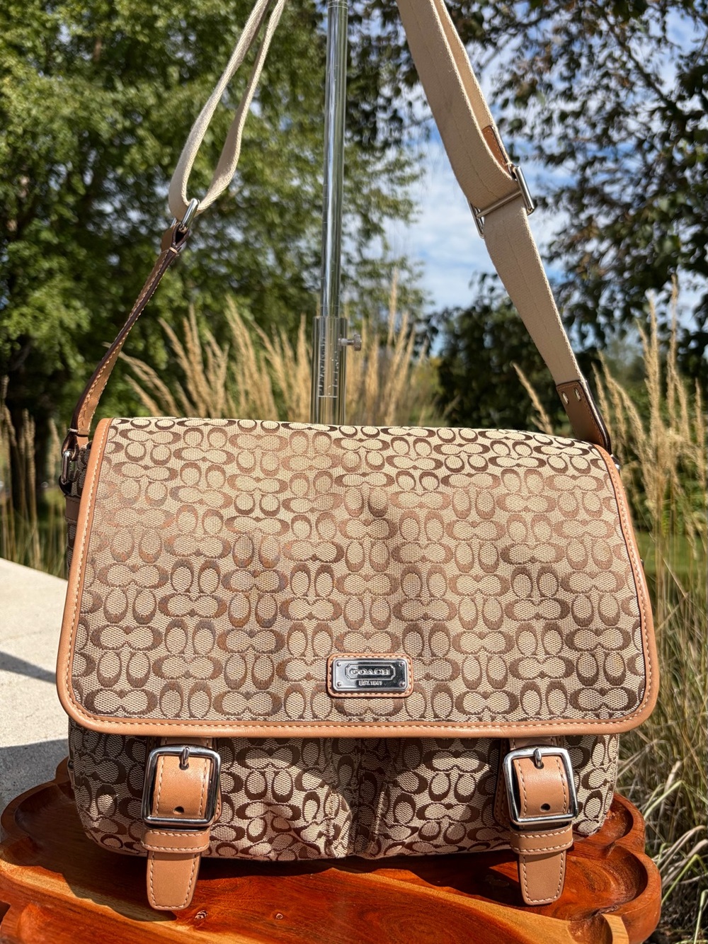 Coach Signature Jacquard Small Messenger Crossbody Bag F70283 - Picture 3 of 17